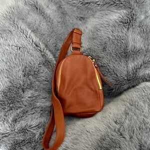HOBO Rich Tan Leather Crossbody Bag